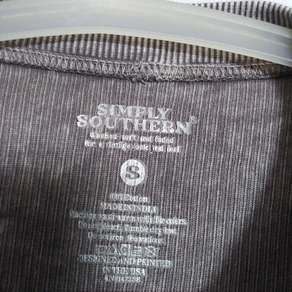 Simply Southern Grey Cow Hat Howdy Long Sleeve Crew Sweatshirt Size S - Picture 6 of 7